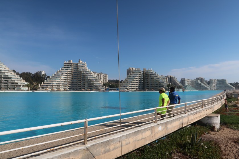 Worlds largest swimming pool, Algorrobbo Worlds largest swimming pool, Algorrobbo