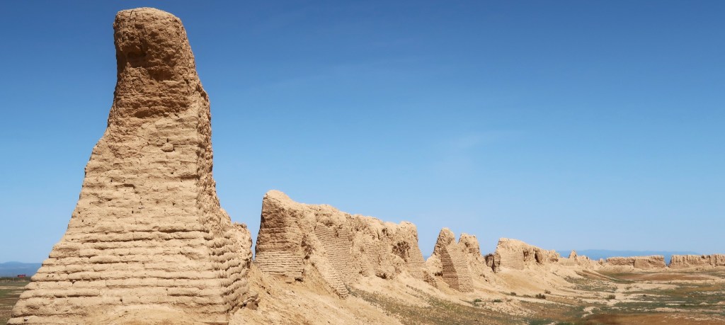 Sauran, near Turkestan